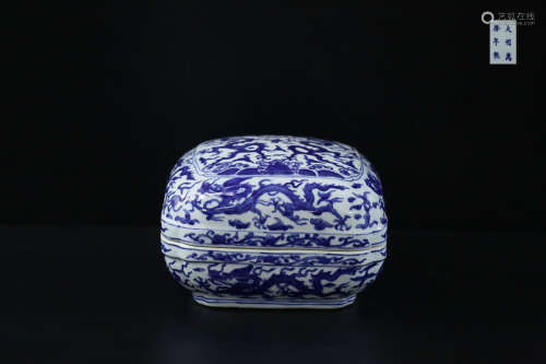 BLUE WHITE BOX WITH WANLI MARK