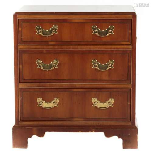 Baker George III Style Cherry Butler's Chest