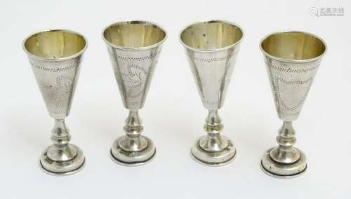 Judiaca : A set of 4 silver kiddush cups hallmarked