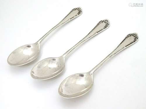 Three silver tea spoons hallmarked London 1911 maker