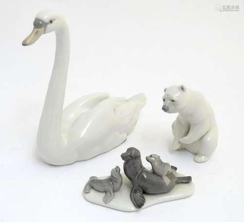 A quantity of Lladro figurines comprising, 'Graceful