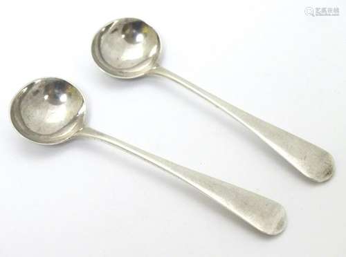 A pair of Geo III silver salt spoons hallmarked London