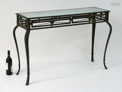 Vintage Retro: a powder coated hall table with plate