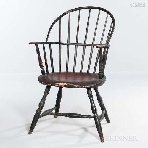 Black-painted Sack-back Windsor Chair