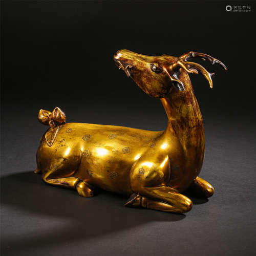 CHINESE GILT BRONZE DEER TABLE ITEM