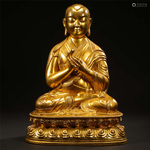 TIBETAN GILT BRONZE SEATED GURU