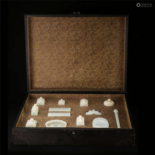 A SET OF THIRTEEN CHIENSE WHITE JADE SCHOLAR'S OBJECTS IN ROSEWOOD CASE