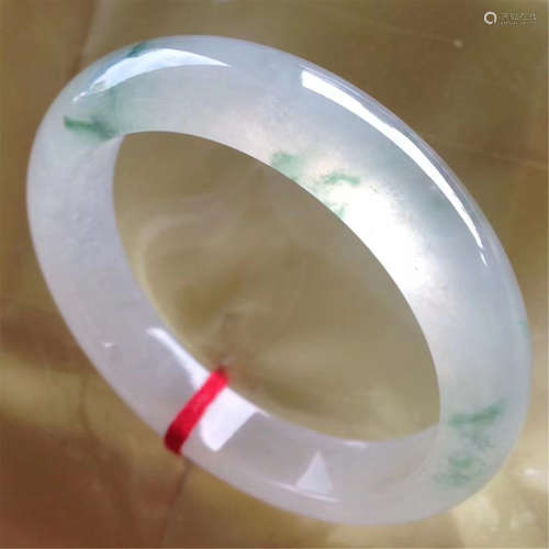 NATURAL JADEITE BANGLE