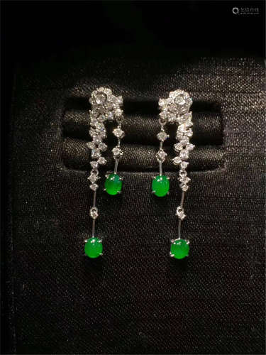 18K WHITE GOLD DIAMOND NATURAL JADEITE EARRINGS