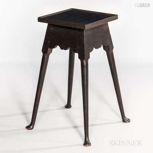 Queen Anne Black-painted Splay-leg Stand