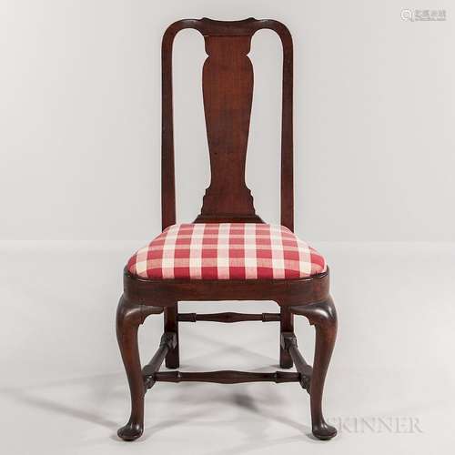 Queen Anne Walnut Compass-seat Side Chair