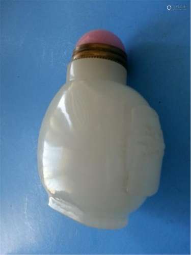 ANTIQUE CHINESE SNUFF BOTTLE