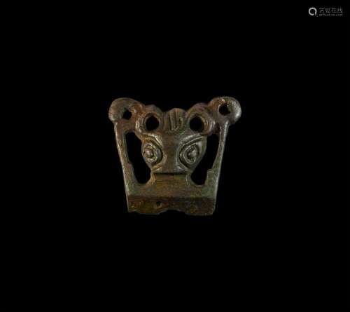 Viking Stirrup Mount with Mask