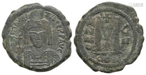 Maurice Tiberius - Large M Follis