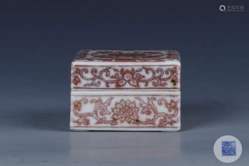 A Chinese Red Glazed Porcelain Square Box with Cover