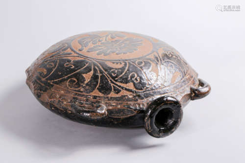 A Chinese Black Glazed Porcelain Pot