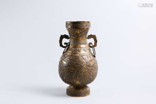 A Chinese Gilt Bronze Vase