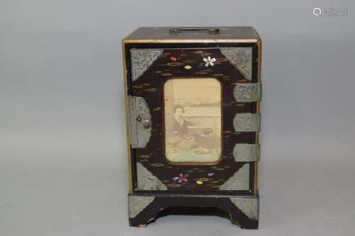 19th C. Japanese Lacquer Jewelry Box