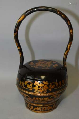 Chinese Gold Painted Lacquer Snack Box