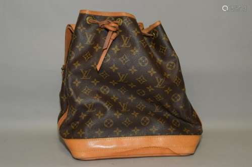 Louis Vuitton Style Bucket Bag