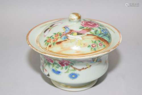 18-19th C. Chinese Export Pea Glaze Famille Rose Bowl