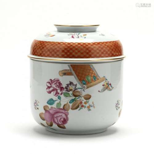 Mottahedeh, Chinoiserie Lidded Jar