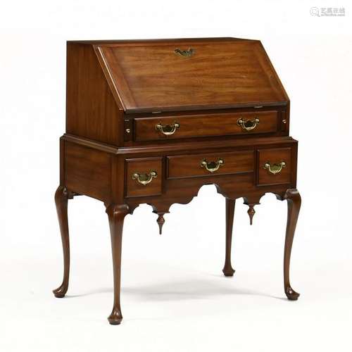 Henkel Harris Queen Anne Style Slant Front Desk